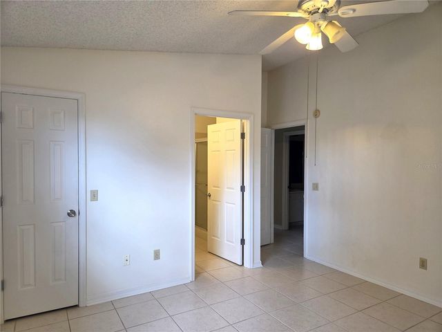 739 HEATHROW AVENUE, Lady Lake, FL 32159