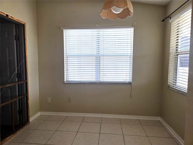 739 HEATHROW AVENUE, Lady Lake, FL 32159