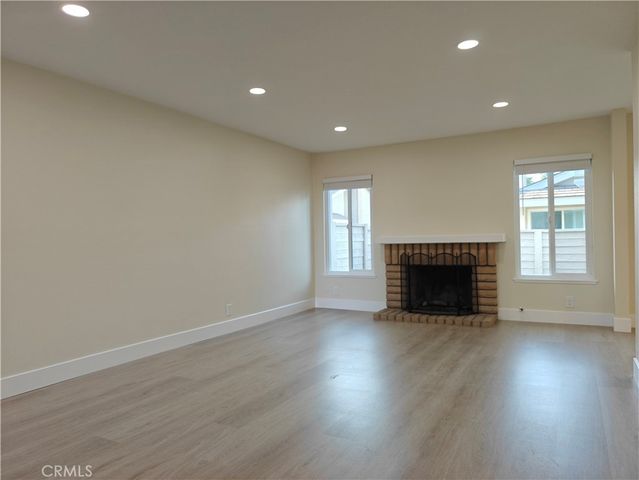 4 Brookmont, Irvine, CA 92604