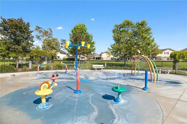 4 Brookmont, Irvine, CA 92604