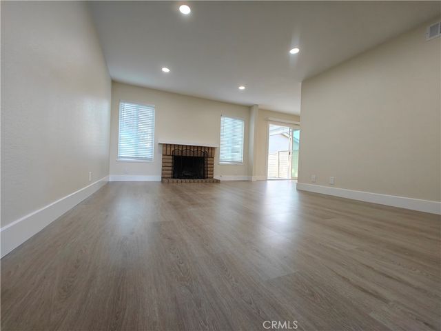 4 Brookmont, Irvine, CA 92604