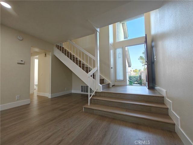 4 Brookmont, Irvine, CA 92604