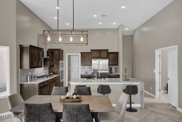 103 Billie Estelle Trail, Santa Teresa, NM 88008