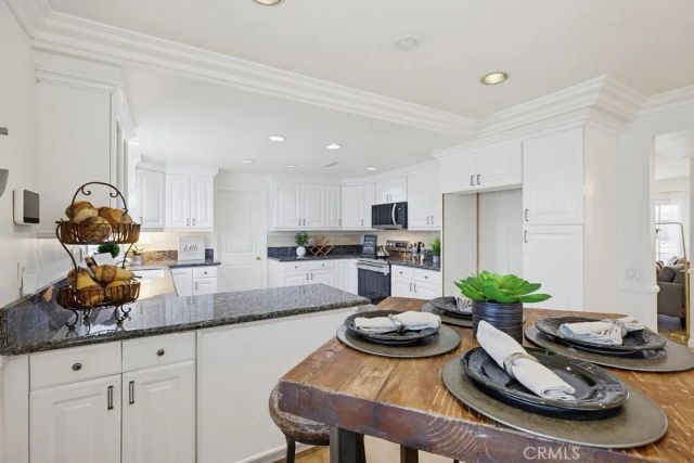 1165 N Harding, Orange, CA 92867