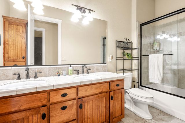 15410 Autumn Oaks Court, Red Bluff, CA 96080