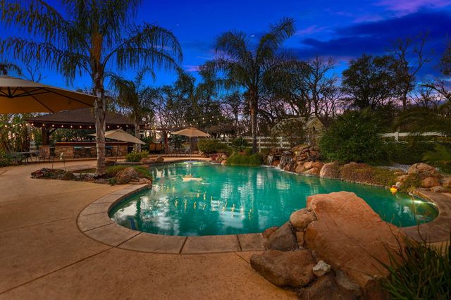 15410 Autumn Oaks Court, Red Bluff, CA 96080