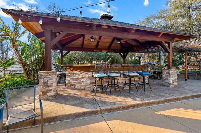 15410 Autumn Oaks Court, Red Bluff, CA 96080