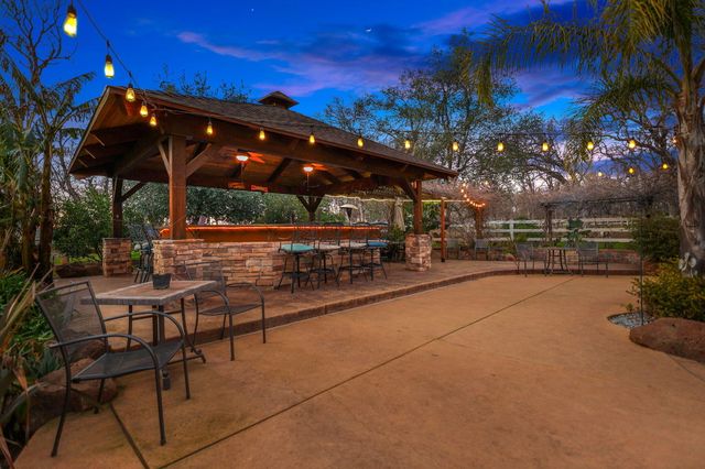 15410 Autumn Oaks Court, Red Bluff, CA 96080