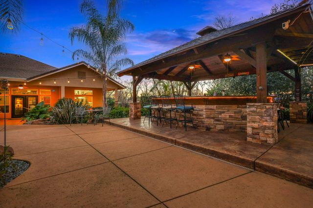 15410 Autumn Oaks Court, Red Bluff, CA 96080