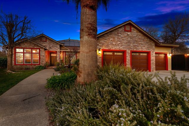 15410 Autumn Oaks Court, Red Bluff, CA 96080