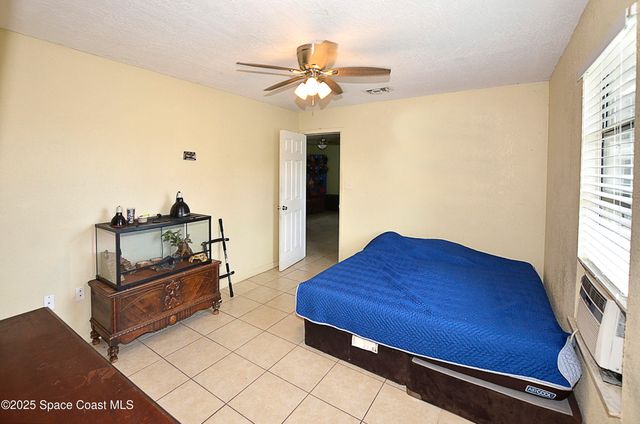 1470 SE Toy Street SE, Palm Bay, FL 32909