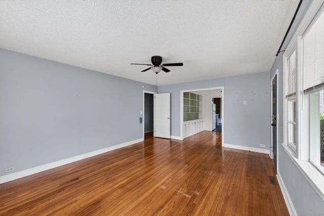 2159 New Holland Road, Wagener, SC 29164