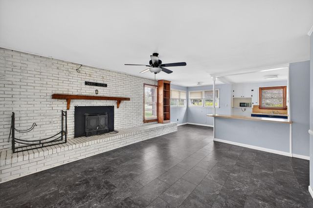 2159 New Holland Road, Wagener, SC 29164