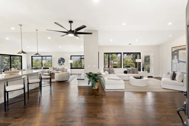 1080 Landavo Rancho Rd, Escondido, CA 92027