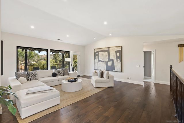 1080 Landavo Rancho Rd, Escondido, CA 92027