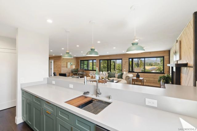 1080 Landavo Rancho Rd, Escondido, CA 92027