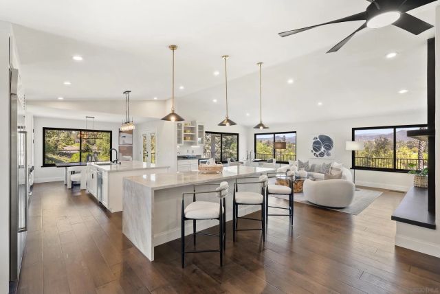 1080 Landavo Rancho Rd, Escondido, CA 92027