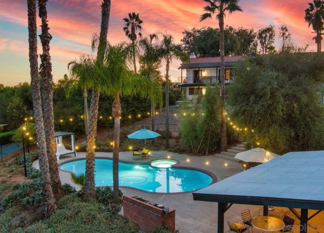 1080 Landavo Rancho Rd, Escondido, CA 92027