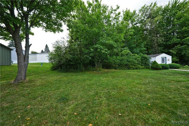 775 Thomas, Evans, NY 14006