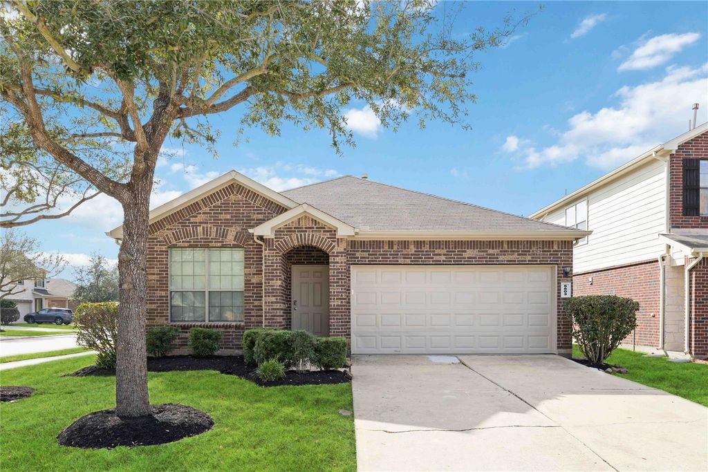 5803 Camelia Evergreen Lane, Richmond, TX 77407