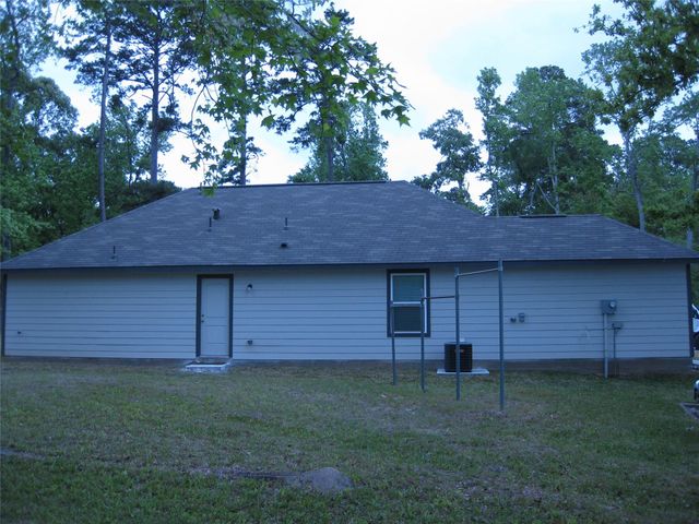 24617 Pools Creek Way Way, Huntsville, TX 77320