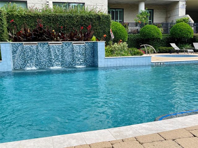 5005 Hidalgo Street 312, Houston, TX 77056