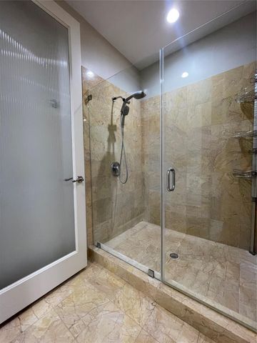 5005 Hidalgo Street 312, Houston, TX 77056