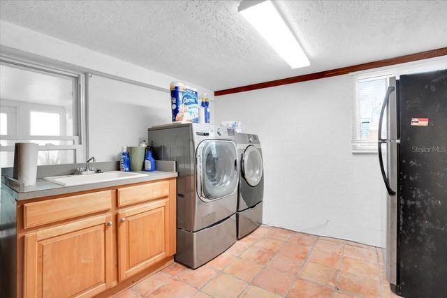 4811 26TH AVENUE W, Bradenton, FL 34209