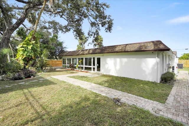 4811 26TH AVENUE W, Bradenton, FL 34209