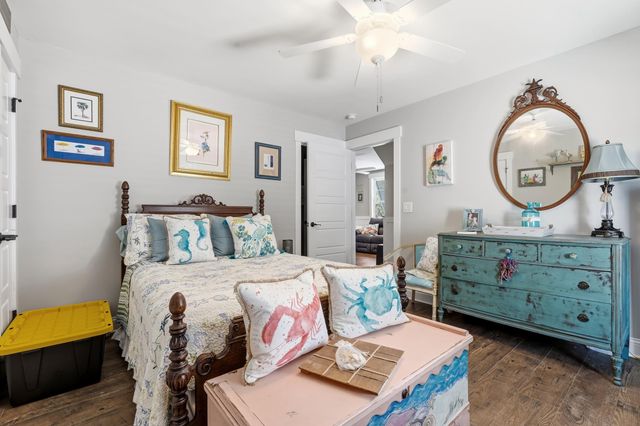 82 Marsh Grass Way, Pawleys Island, SC 29585