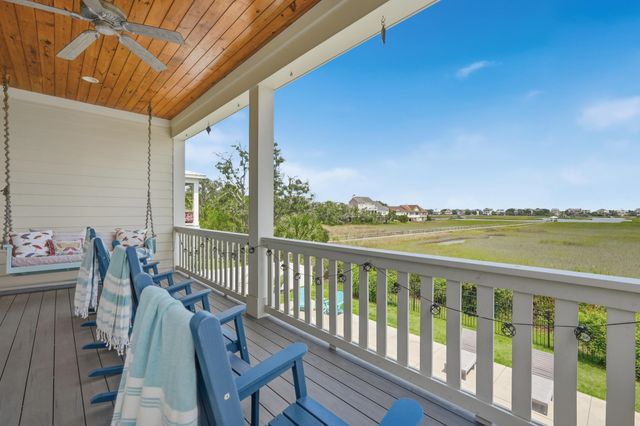 82 Marsh Grass Way, Pawleys Island, SC 29585