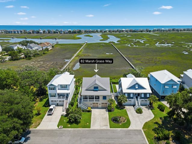 82 Marsh Grass Way, Pawleys Island, SC 29585