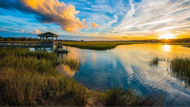 82 Marsh Grass Way, Pawleys Island, SC 29585