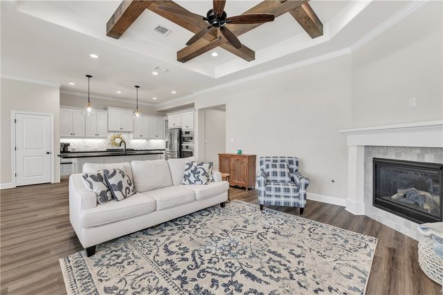 4355 Fox River, Bryan, TX 77802