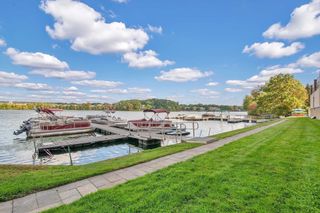65 Lake Ave 220, Worcester, MA 01604
