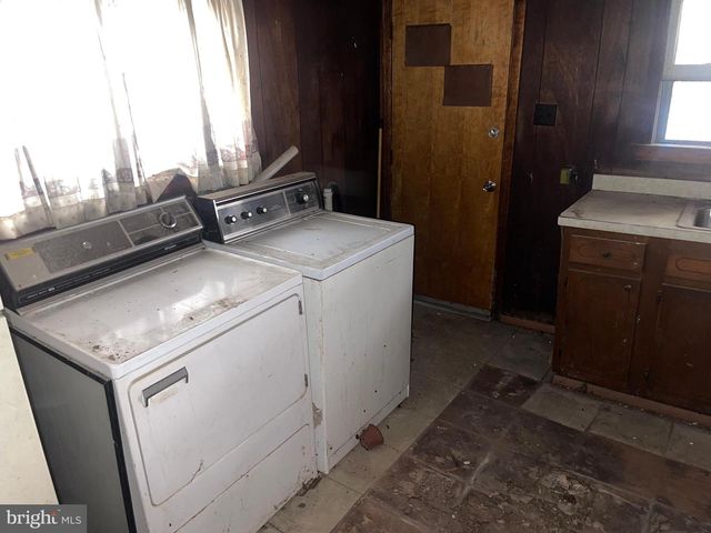 708 JEFFREY ST, Chester, PA 19013