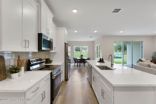 361 Del Rey Street NE, Palm Bay, FL 32907