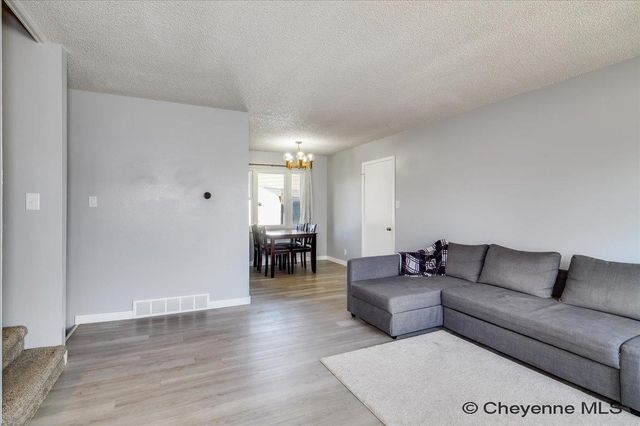 4700 KING ARTHUR WY, Cheyenne, WY 82009