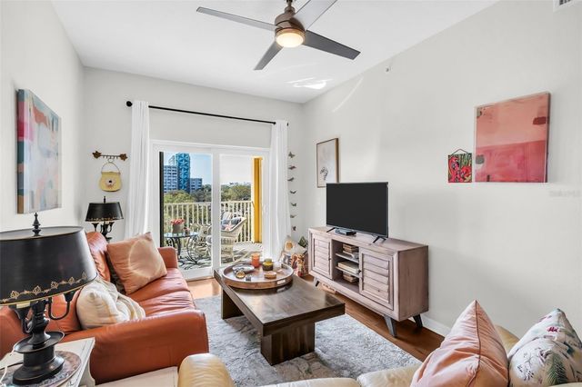 316 8TH STREET S 402, St Petersburg, FL 33701