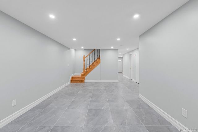 24 E 55th Street, Brooklyn, NY 11203