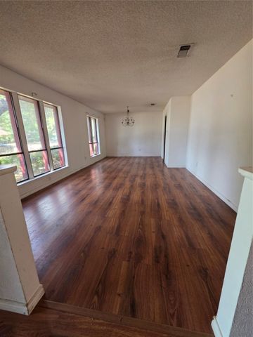 1115 Green River Trail, Cleburne, TX 76033