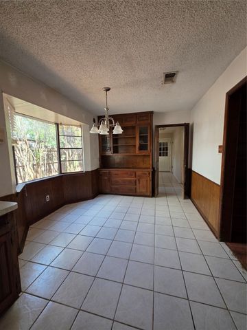 1115 Green River Trail, Cleburne, TX 76033