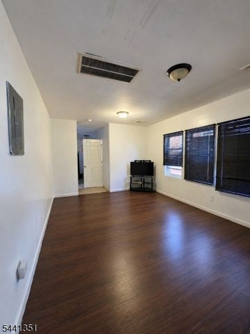 63 Huntington Ter, Newark City, NJ 07112