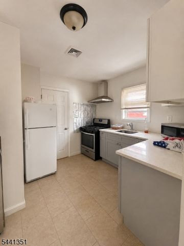 63 Huntington Ter, Newark City, NJ 07112
