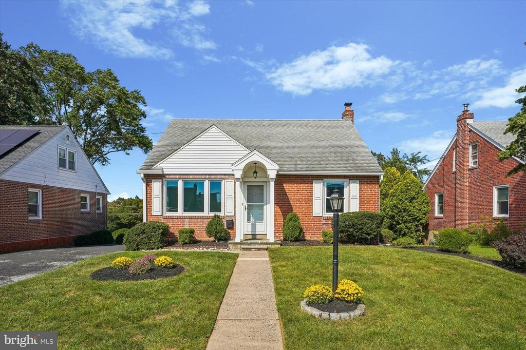 1309 HARRINGTON RD, HAVERTOWN, PA 19083 — photo 2