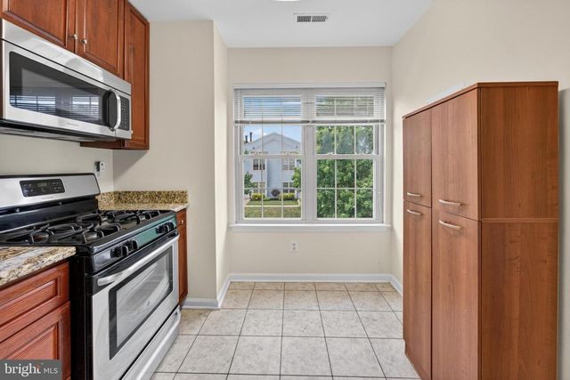 648 COVINGTON CT, Sewell, NJ 08080