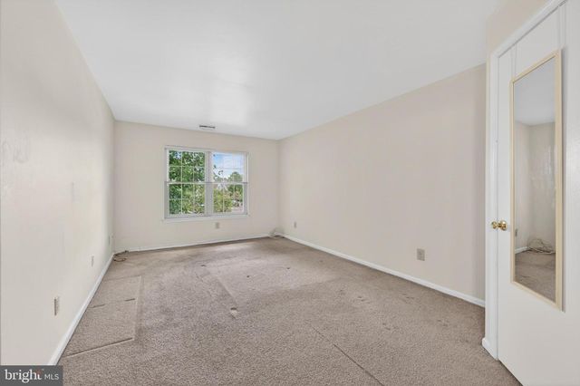 648 COVINGTON CT, Sewell, NJ 08080