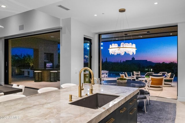 23216 N 95TH Street, Scottsdale, AZ 85255