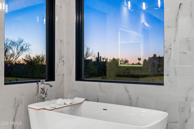 23216 N 95TH Street, Scottsdale, AZ 85255