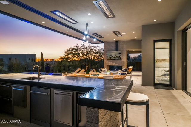 23216 N 95TH Street, Scottsdale, AZ 85255